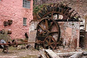 Cricklepit Mill - the outside wheel Cricklepit Mill - the outside wheel
