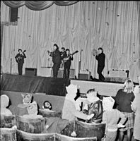 Babes in the Wood 1951 Hi-Jackers at the ABC
