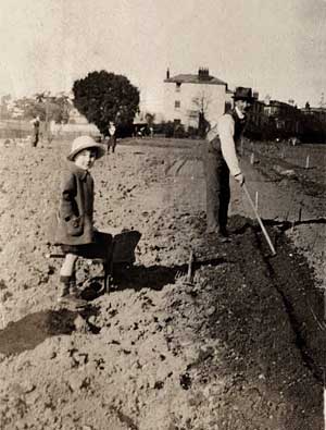 Digging of victory Digging of victory