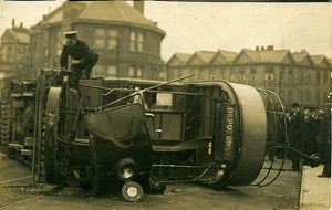 Nurses and wounded at Heavitree The 1917 tram crash.