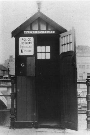 Police box - Exe Bridge Police box - Exe Bridge