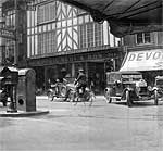 Mols in 1926 High Street by Wippell Brothers