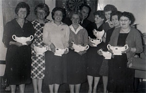 Eagle Tavern Ladies Darts Team Eagle Tavern Ladies Darts Team