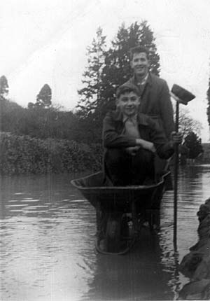 Mike in a barrow during a flood Mike in a barrow during a flood