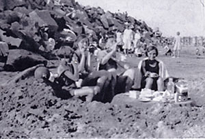 Dawlish beach picnic Dawlish beach picnic